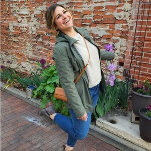 Meet your Posher, Kelly